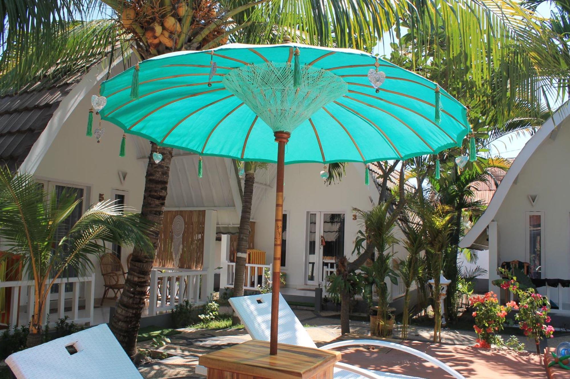 New Balengku Dua Hotel - Adults Only กิลิไอร์ ภายนอก รูปภาพ