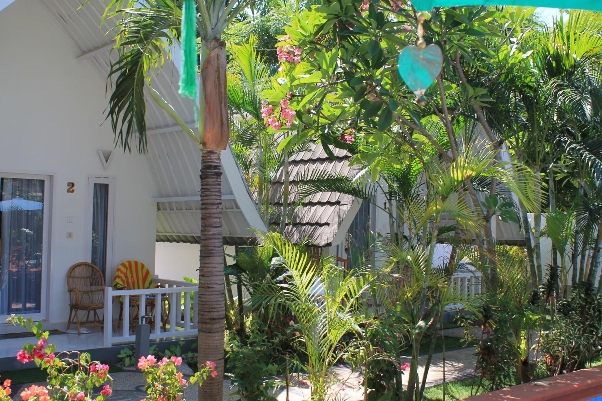 New Balengku Dua Hotel - Adults Only กิลิไอร์ ภายนอก รูปภาพ