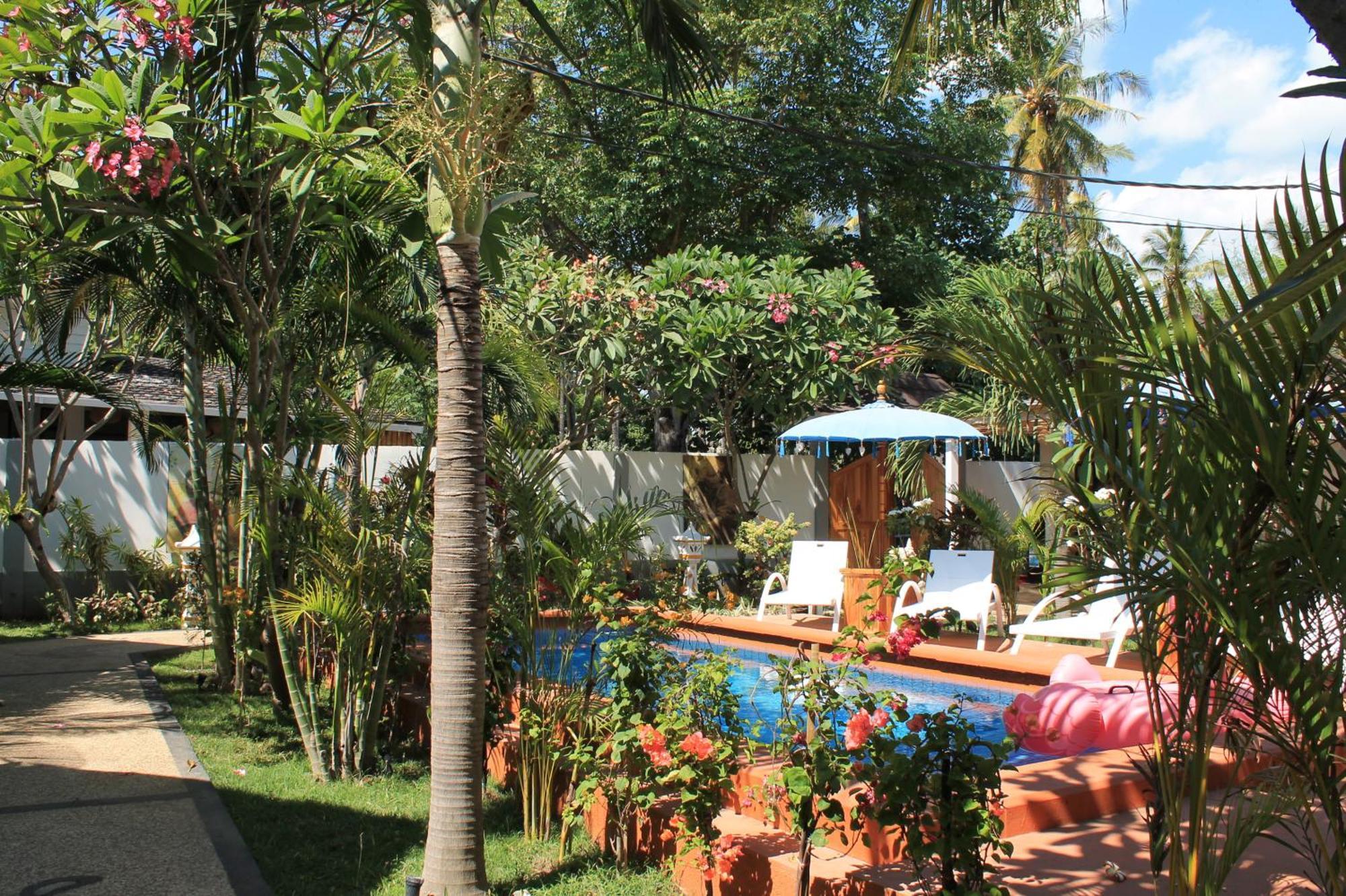 New Balengku Dua Hotel - Adults Only กิลิไอร์ ภายนอก รูปภาพ