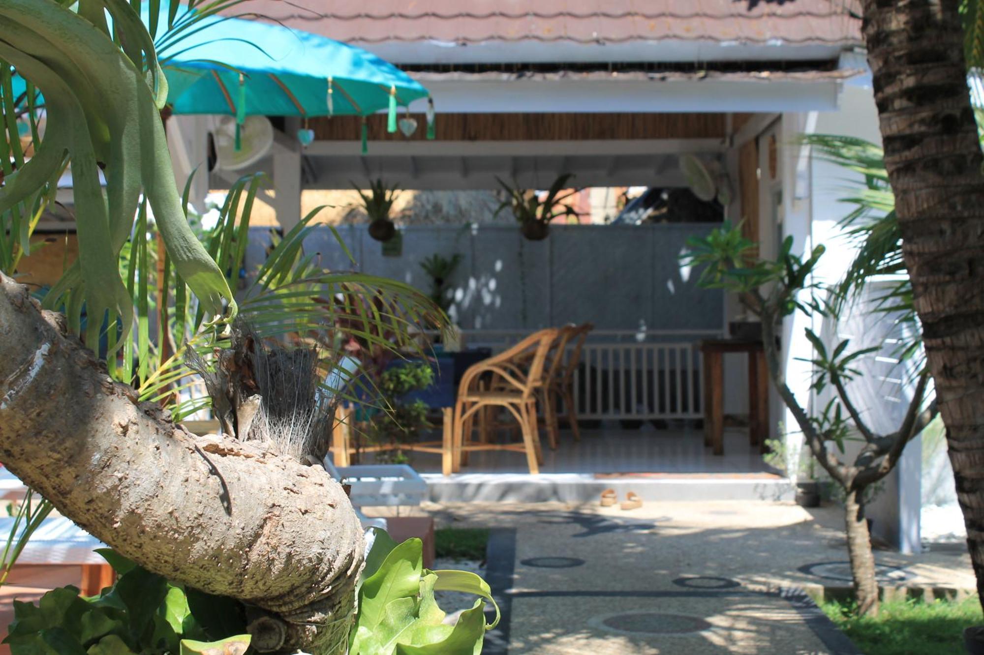 New Balengku Dua Hotel - Adults Only กิลิไอร์ ภายนอก รูปภาพ