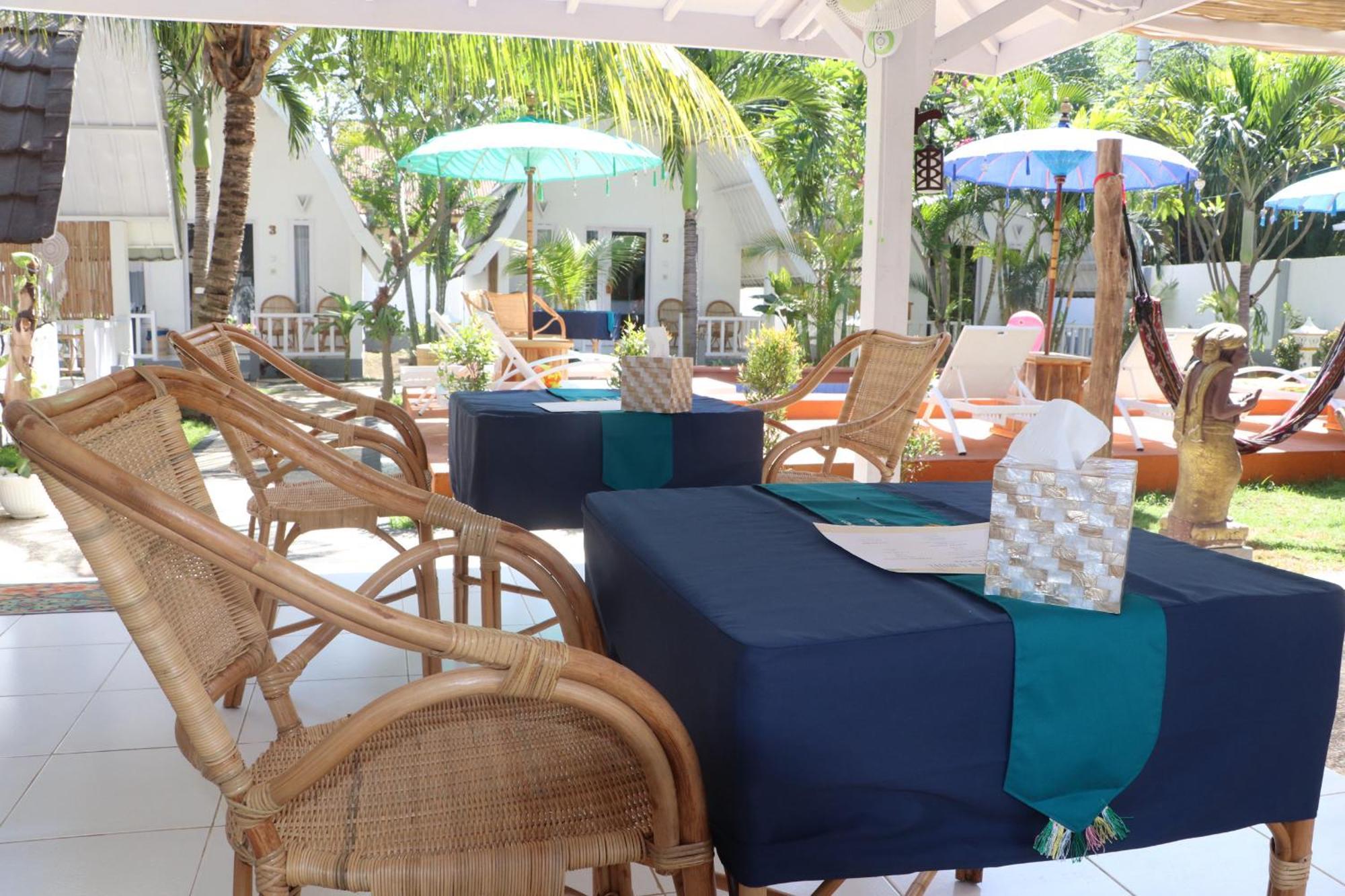 New Balengku Dua Hotel - Adults Only กิลิไอร์ ภายนอก รูปภาพ