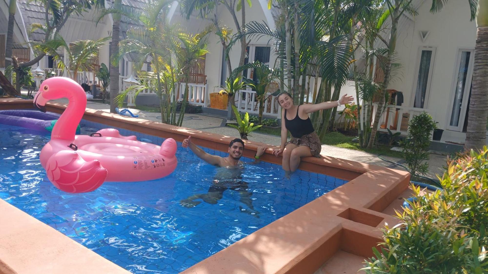 New Balengku Dua Hotel - Adults Only กิลิไอร์ ภายนอก รูปภาพ